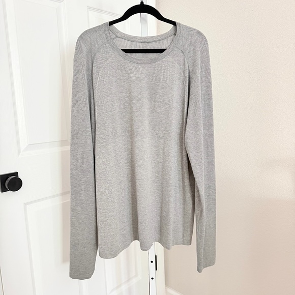 lululemon athletica Other - Lululemon Metal Vent Tech Long Sleeve Shirt Men’s Size XXL Gray Long Sleeve